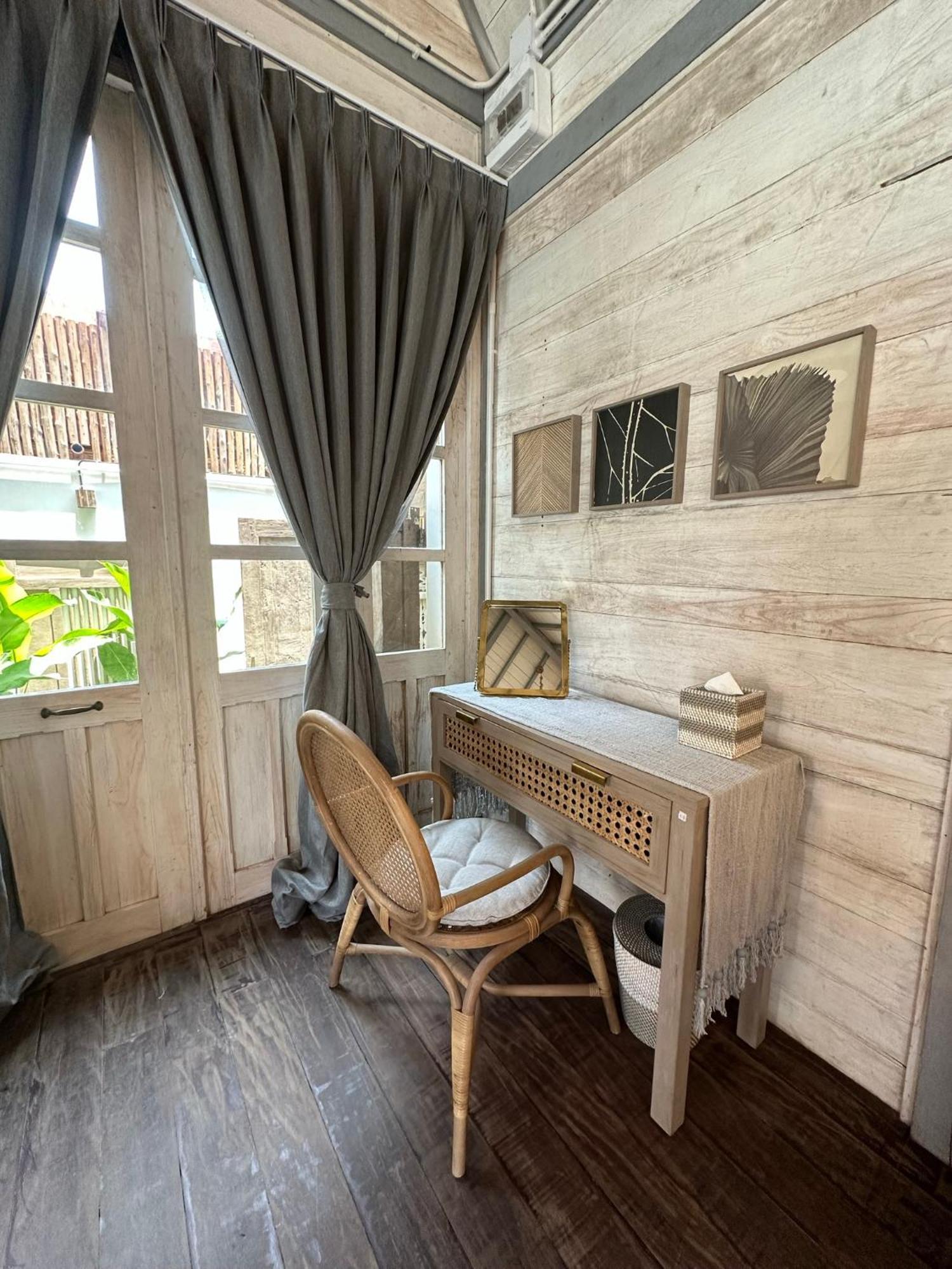 Villa S Хуа Хин Екстериор снимка